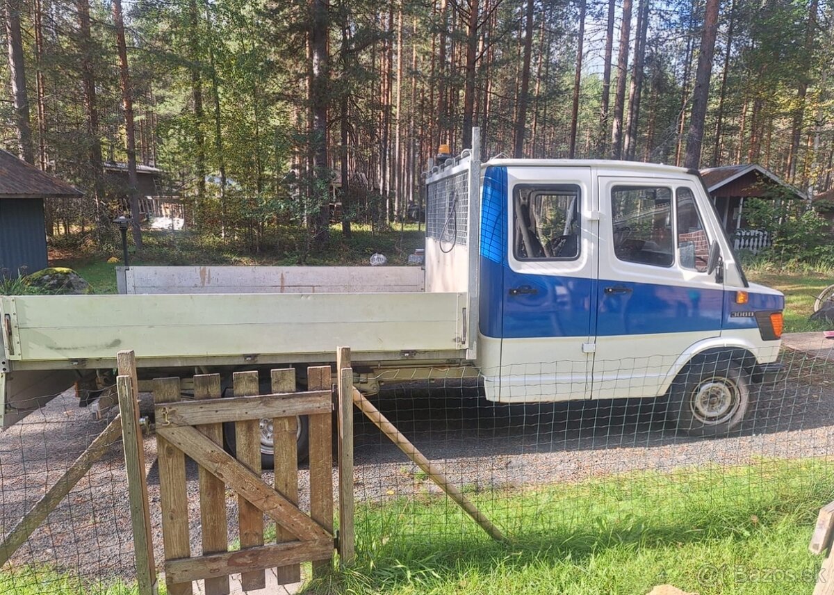 Mercedes-Benz 308 rv:1989