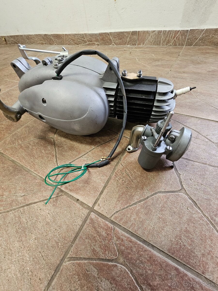 Jawa 550 555 motor po kompletnej go