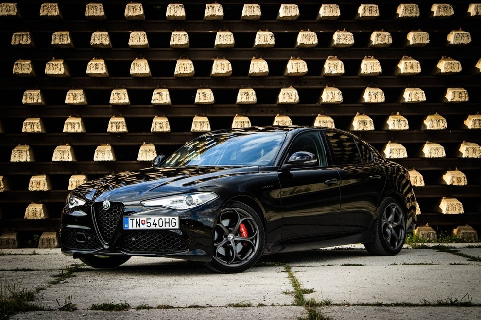 Alfa Romeo Giulia VELOCE Q4 /AJ NA SPLÁTKY/