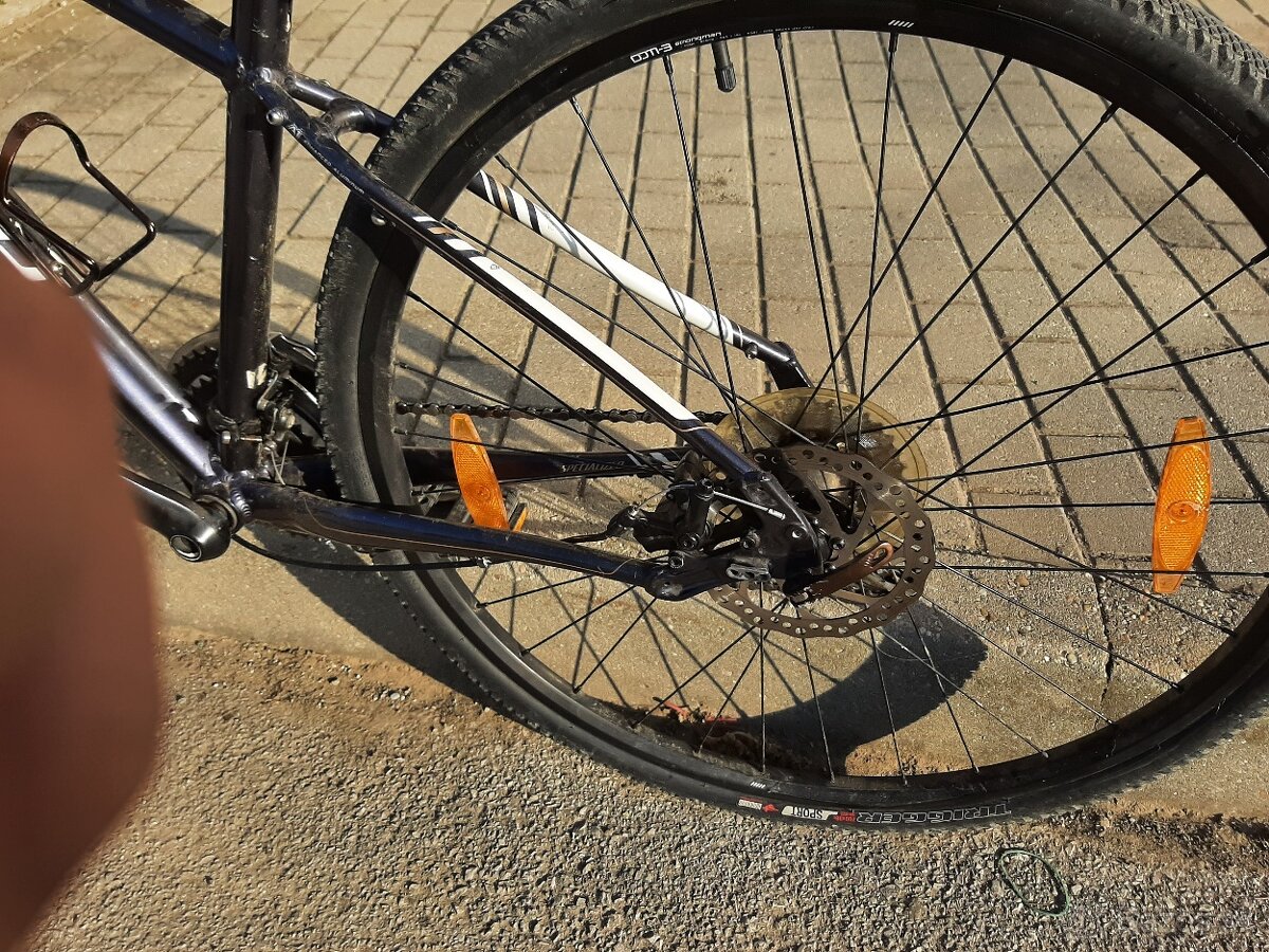 Dámsky bicykel specialized