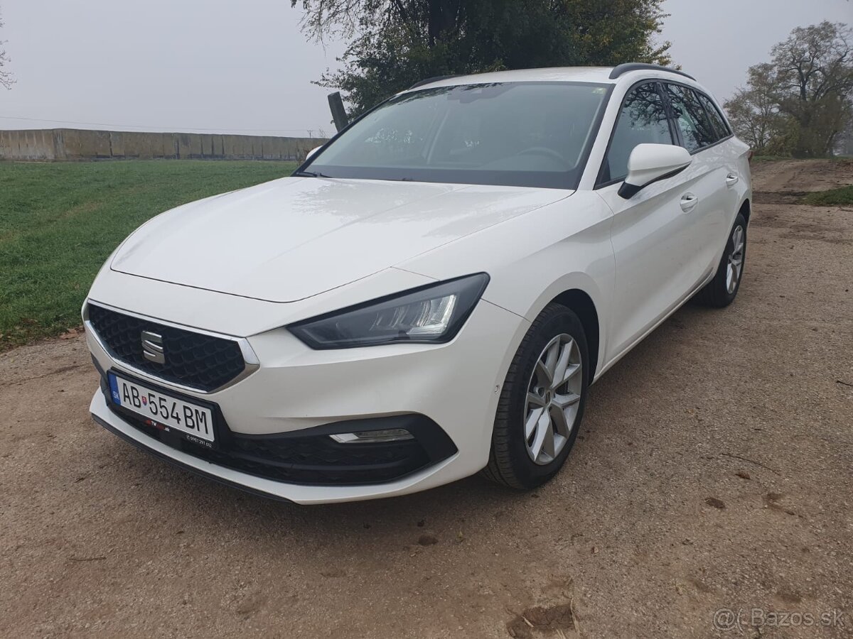 Predám Seat Leon combi style 2.0 Tdi DSG Virtual cockpit