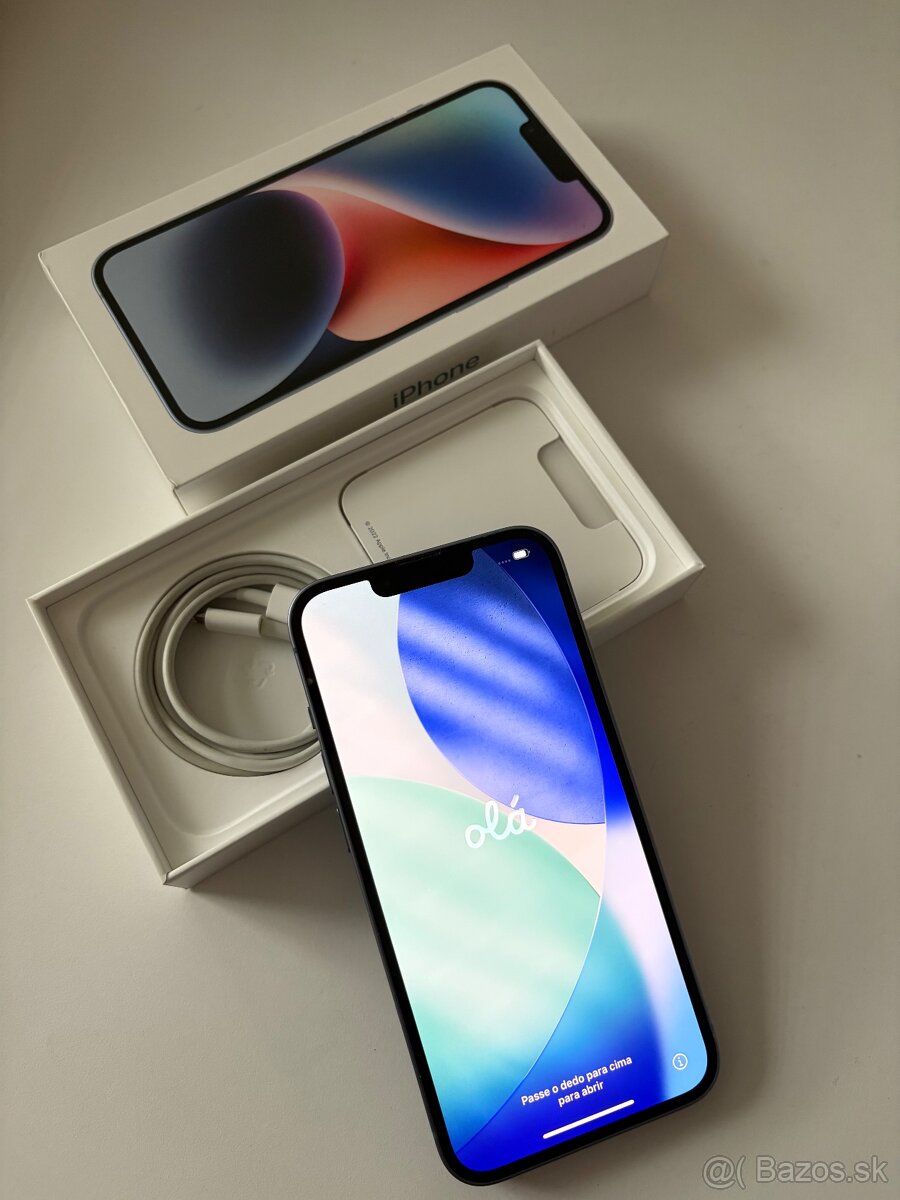 Apple 14 128gb svetlo modry