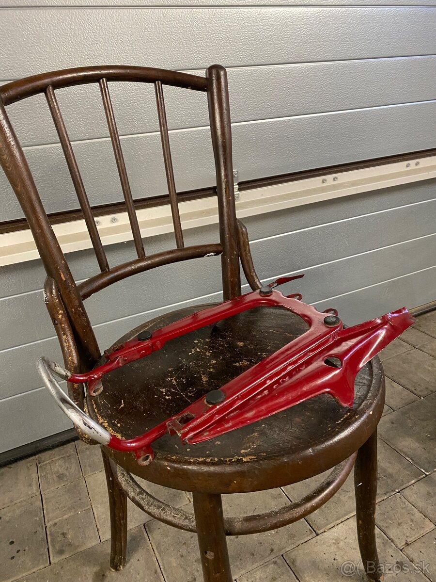 Podsedlový nosník Jawa 250/350 panelka