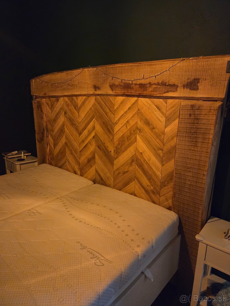 Manzelska masivna postel