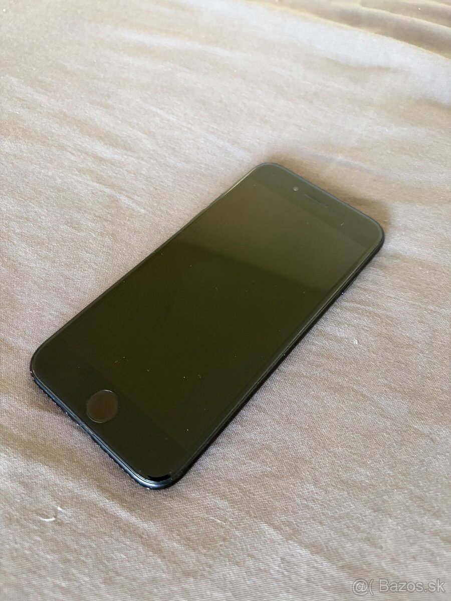 IPhone SE 2022 / 128 GB