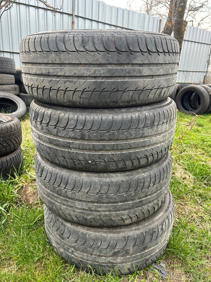 215/55r16