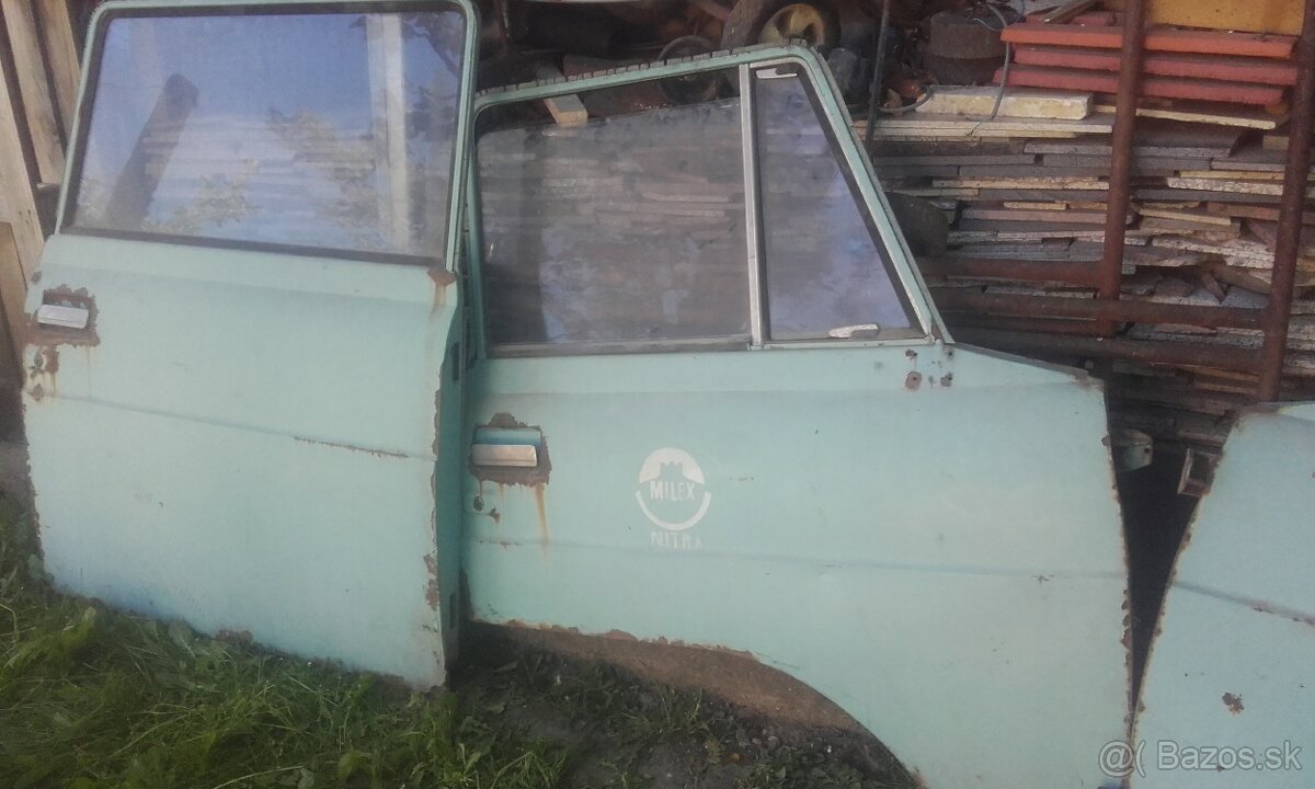 Škoda 1203 dvere. skla.
