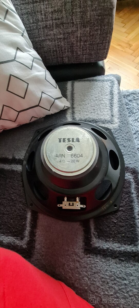 Tesla sada Nepoužitá