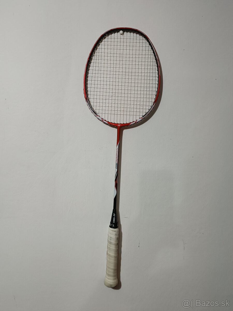 Predam Yonex YONEX - Nanoray 20 ,,YONEX -Voltric 7 ,,YONEX