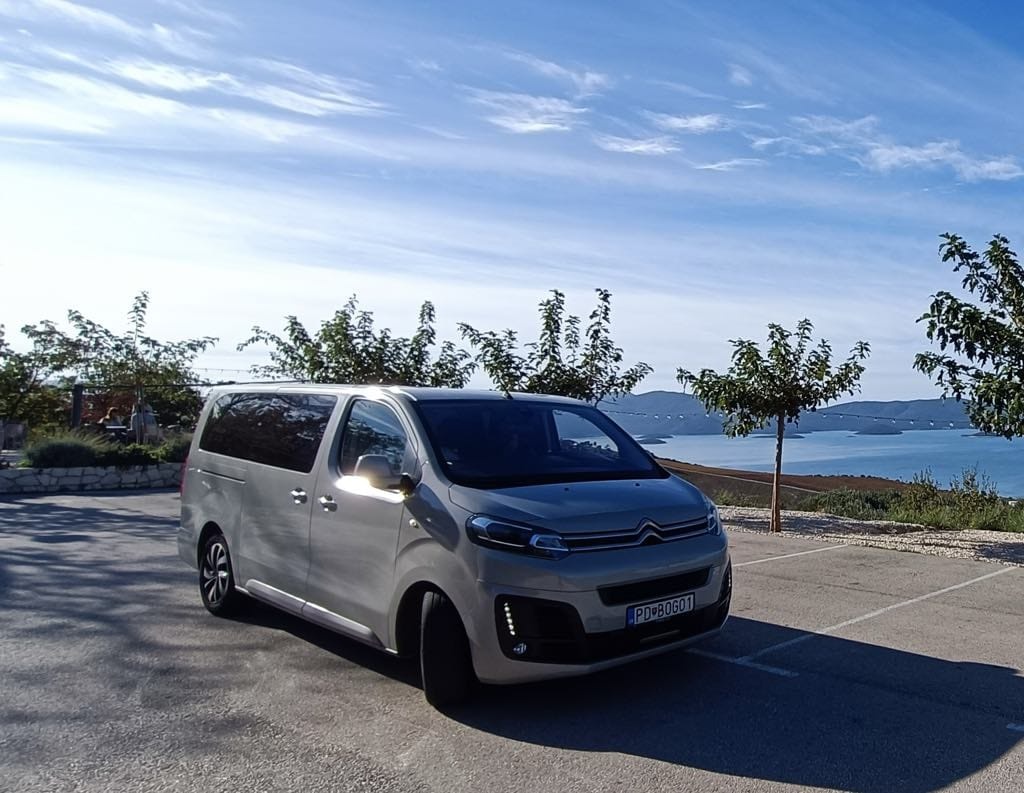 Citroen Spacetourer XL 180PS