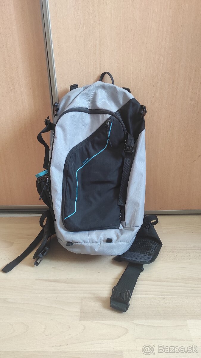 Batoh Cube Edge Twenty cyklistický batoh s chráničom chrbta
