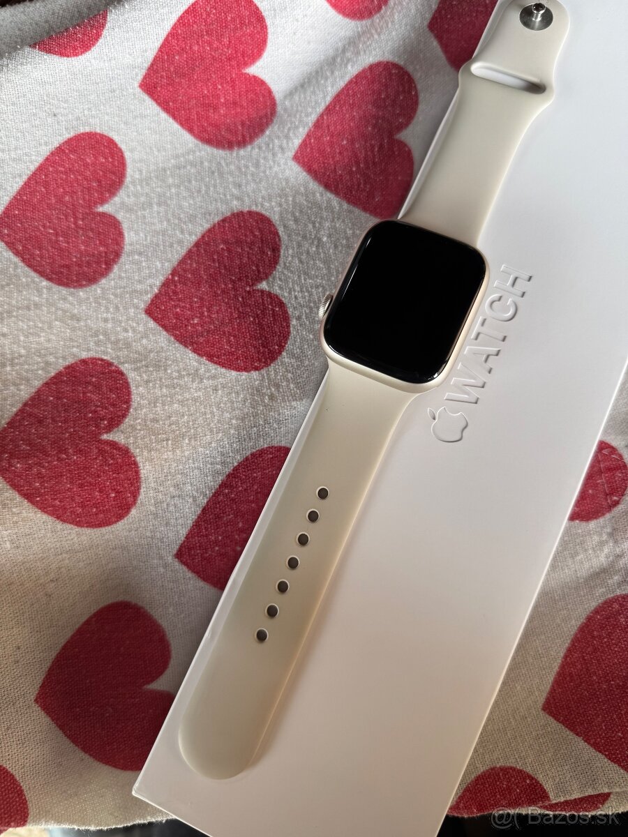 Apple Watch 8 , 45 mm