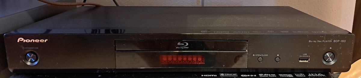 Blue-Ray PIONEER BDP-180