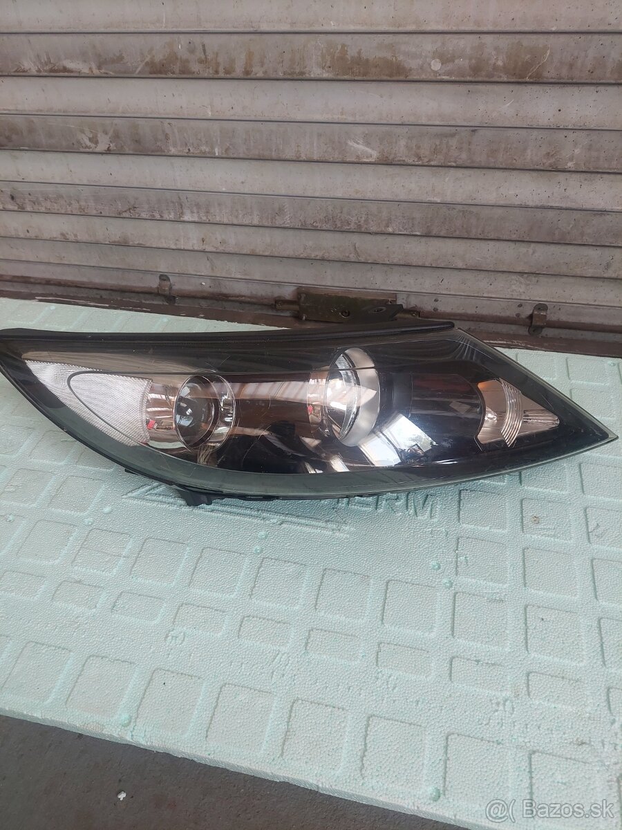 KIA SPORTAGE 3 lll predné svetlo predná hmlovka