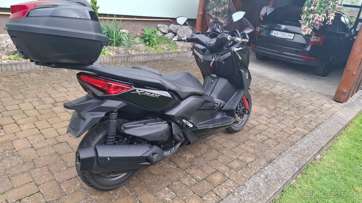 Predám skúter Yamaha xmax 400