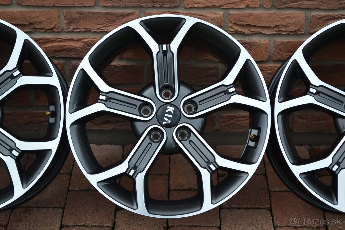 5x114,3 R18 Hlinikove disky Original Kia Xceed