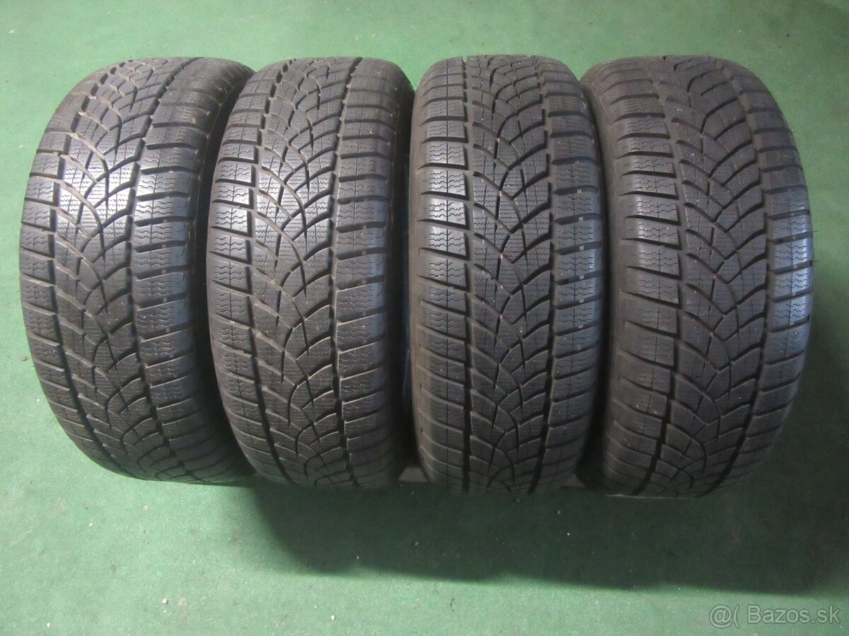 Zimné pneumatiky 205/55R16 goodyear dezén 8,5mm