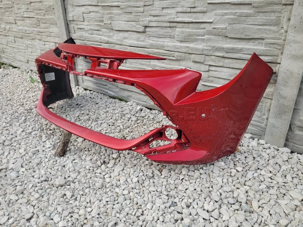 TOYOTA COROLLA E21 PREDNY NARAZNIK