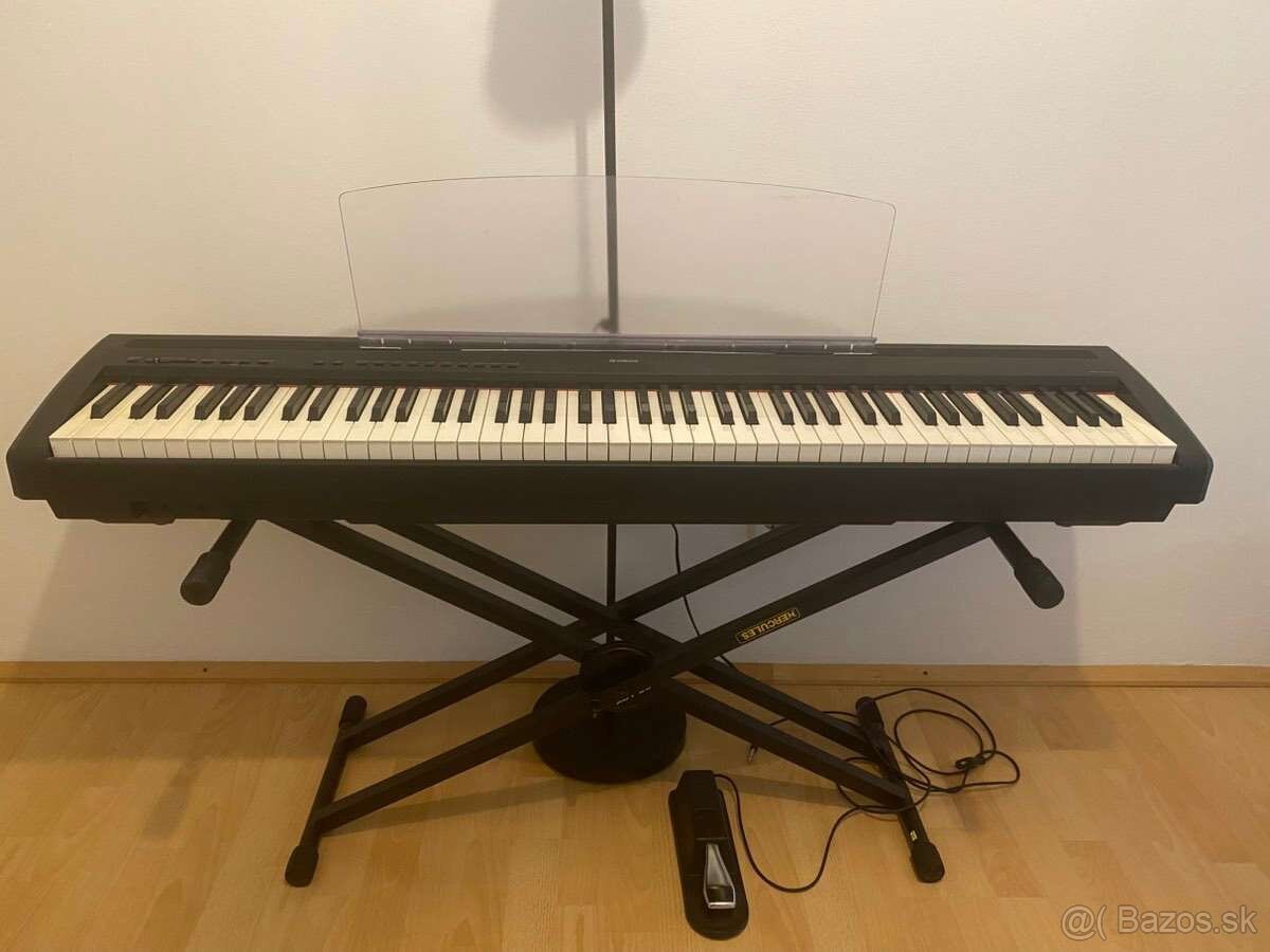 Yamaha Digitál piano p85