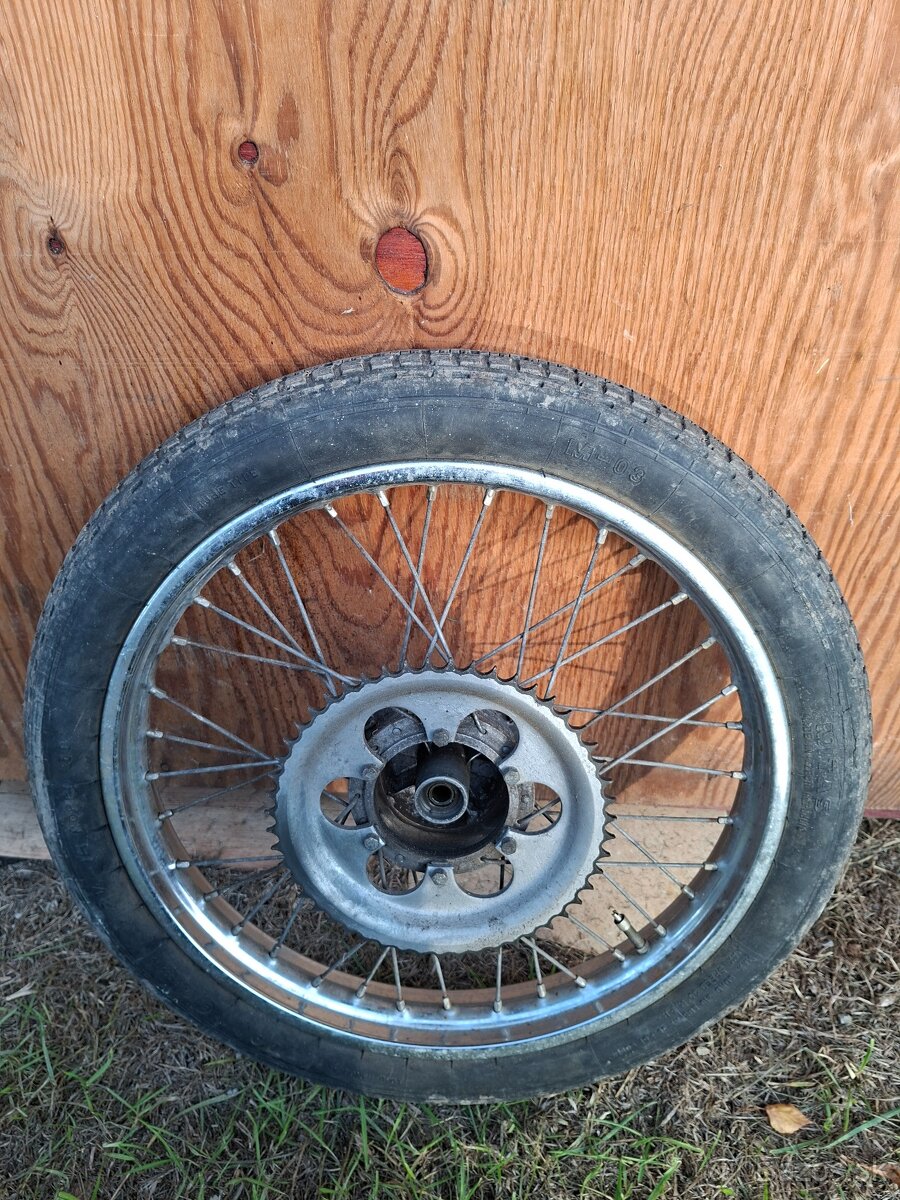 Babetta 210 zadní kolo
