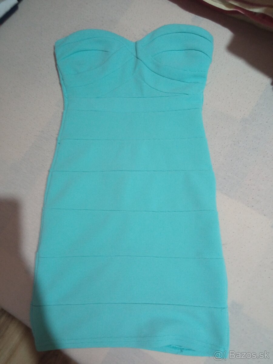 Dievčenske oblečenie