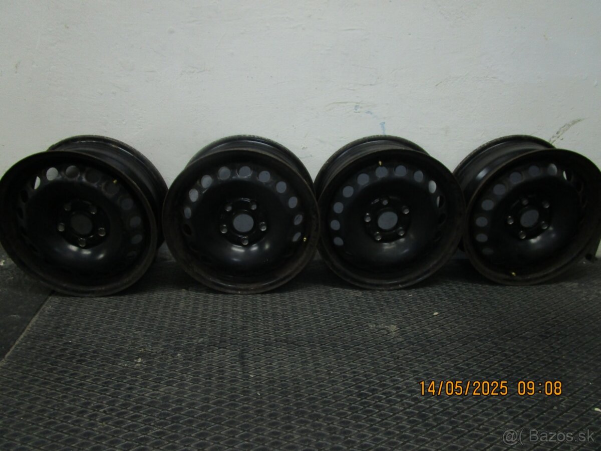 PREDAM PLECHOVE DISKY 15" VW 4ks za 60€