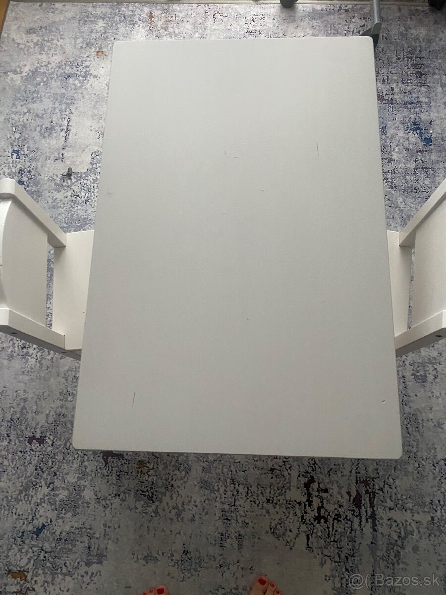 Ikea detsky stol a 2x stolicka SUNDVIK