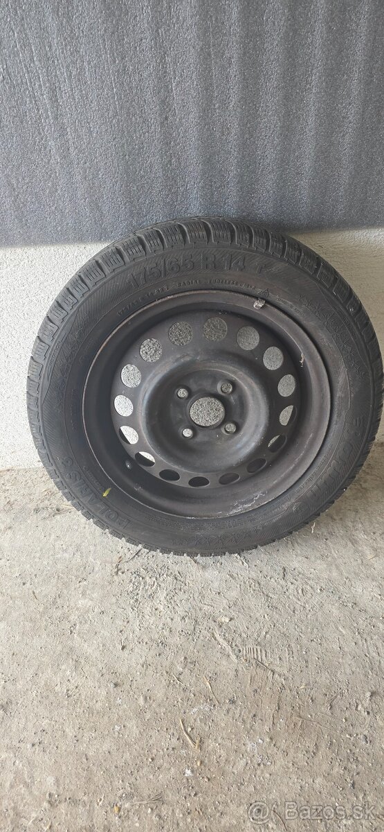 Plechový disk s pneumatikou R-14 175/65