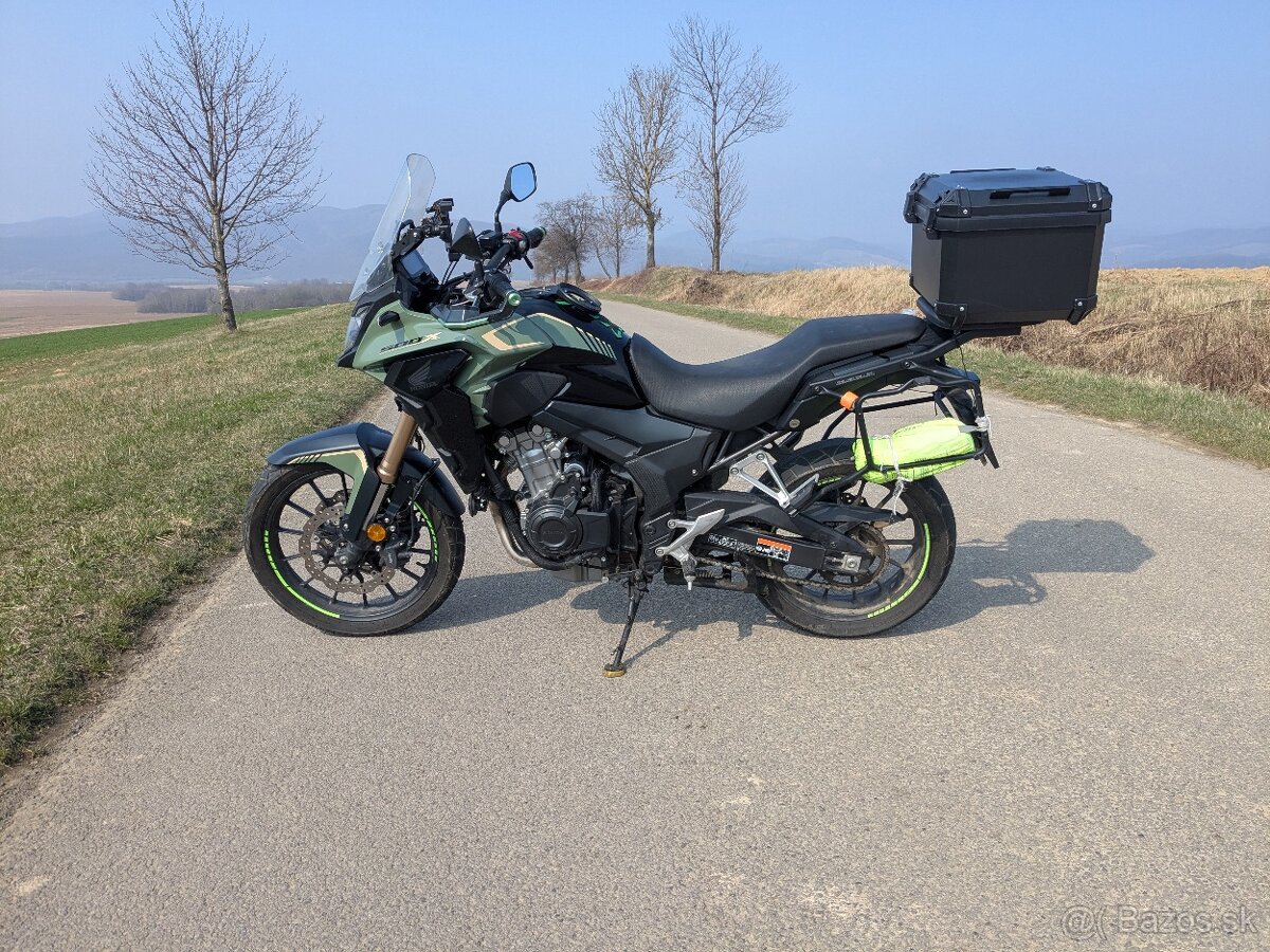 Honda CB500X 2023.