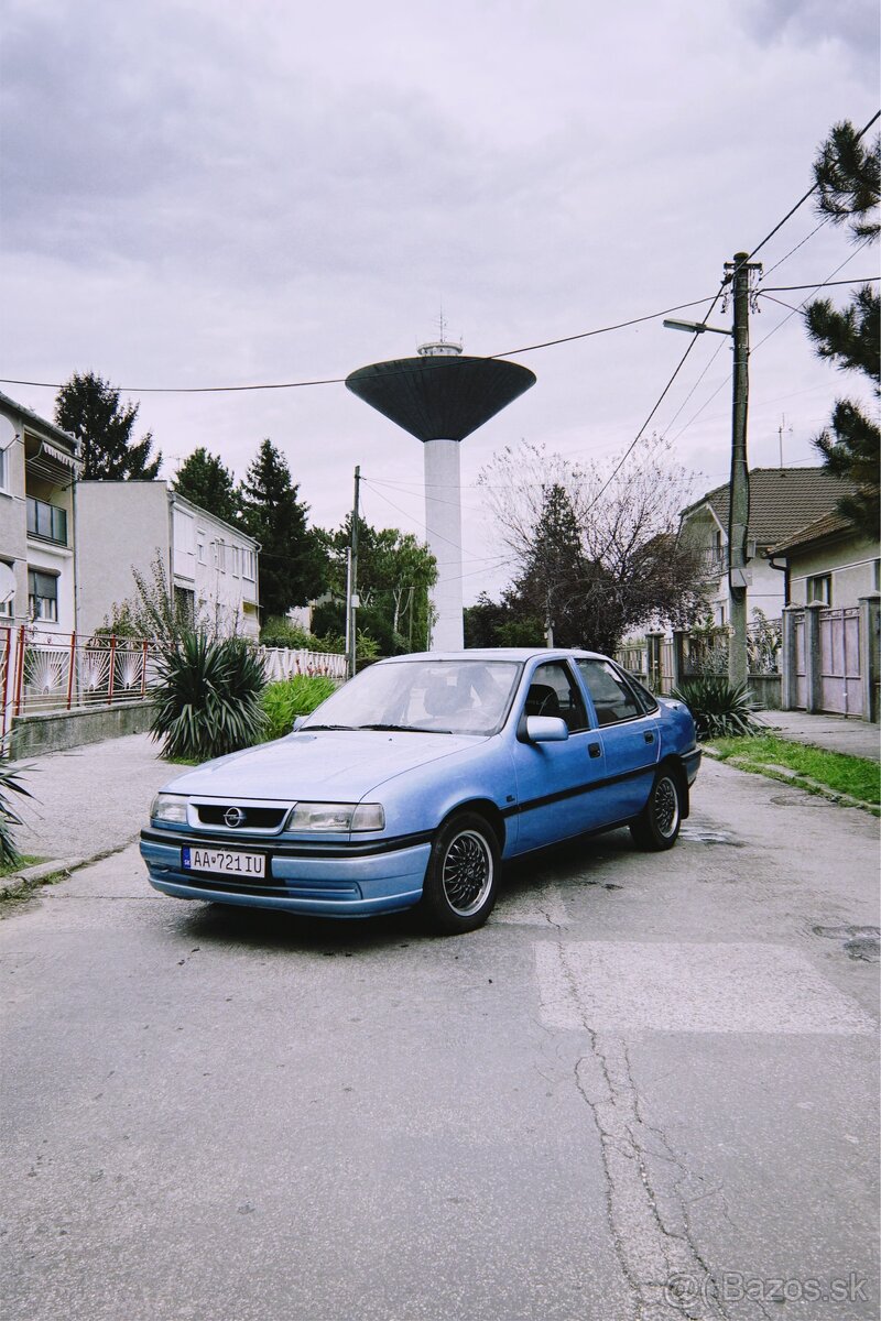 Opel Vectra A 1.8i 1994