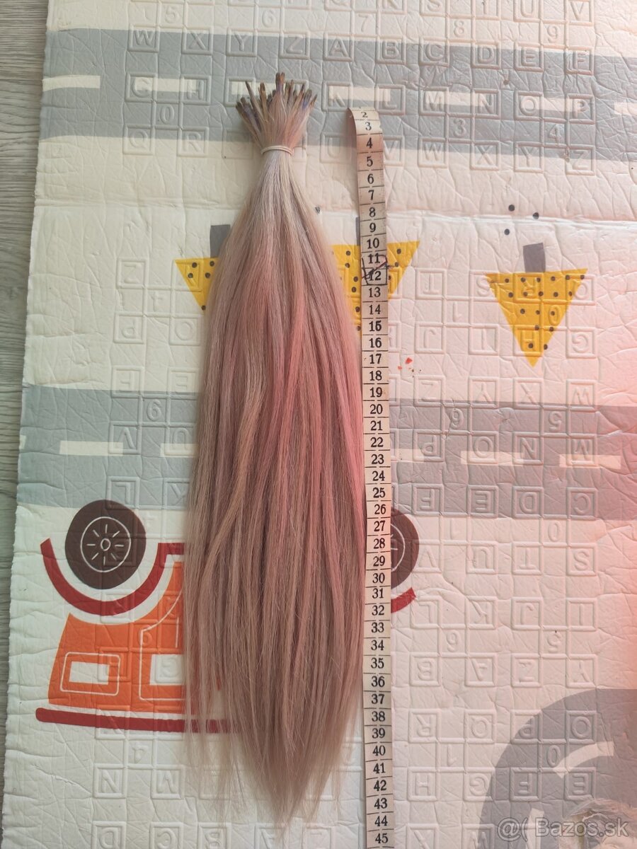 Ruské blond vlasy