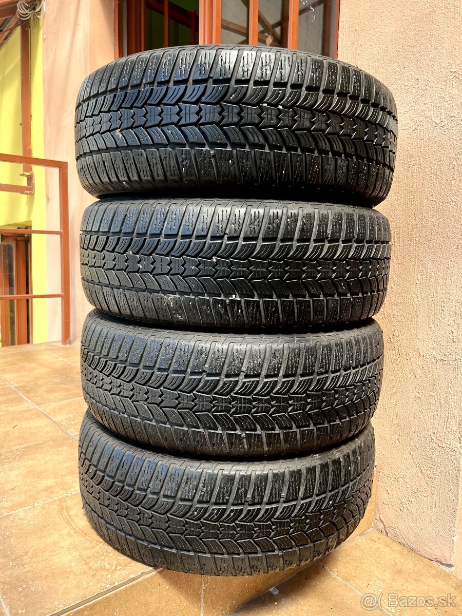 215/60 R16 zimné pneumatiky – kompletná sada
