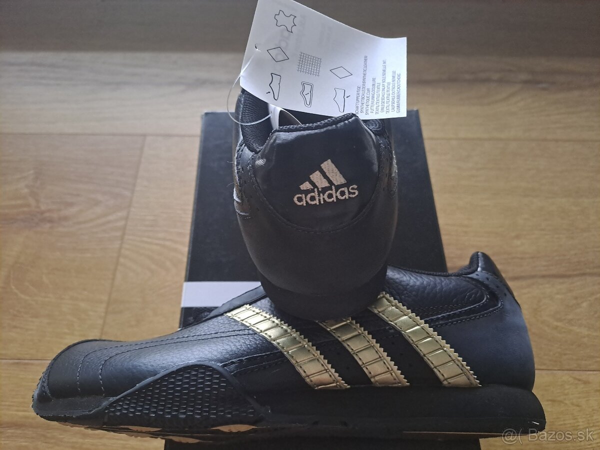 Adidas botasky nové