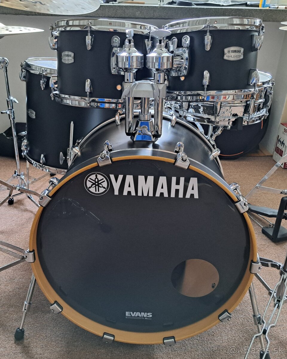 Yamaha tour custom