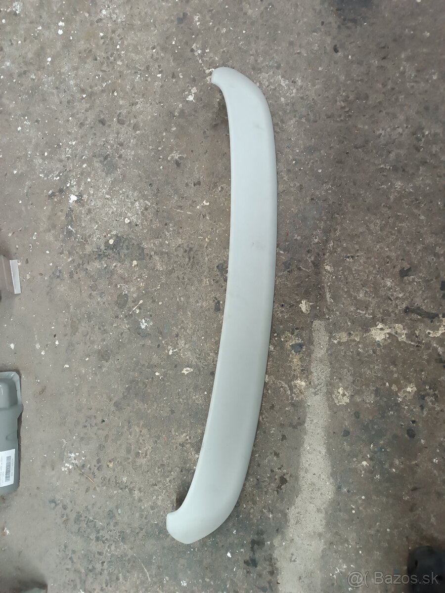 Spoiler vw golf 4