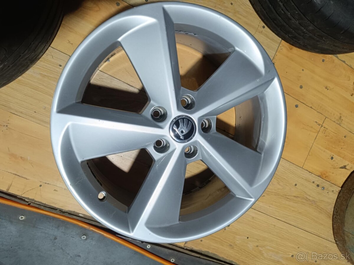 Predám 5x 112 r 18