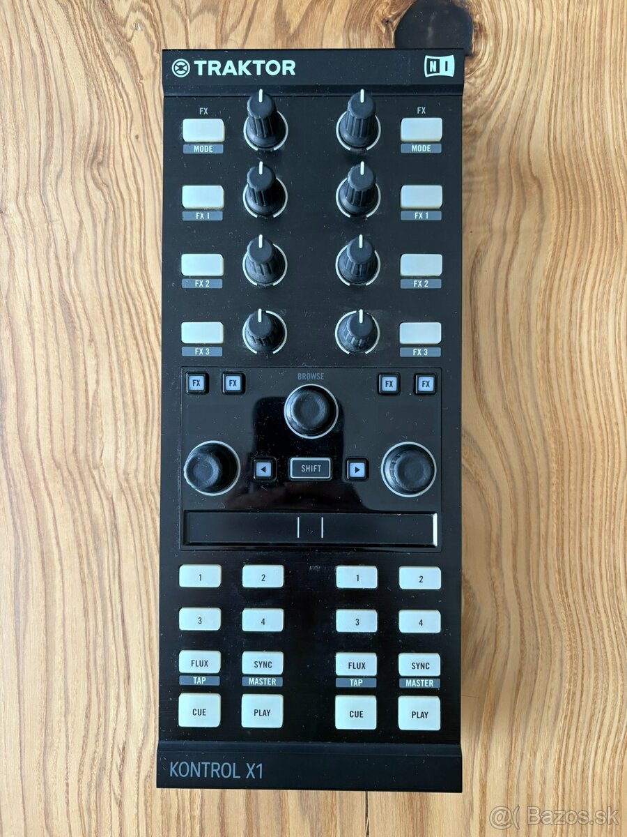 Native Instruments Traktor Kontrol X1 MK2