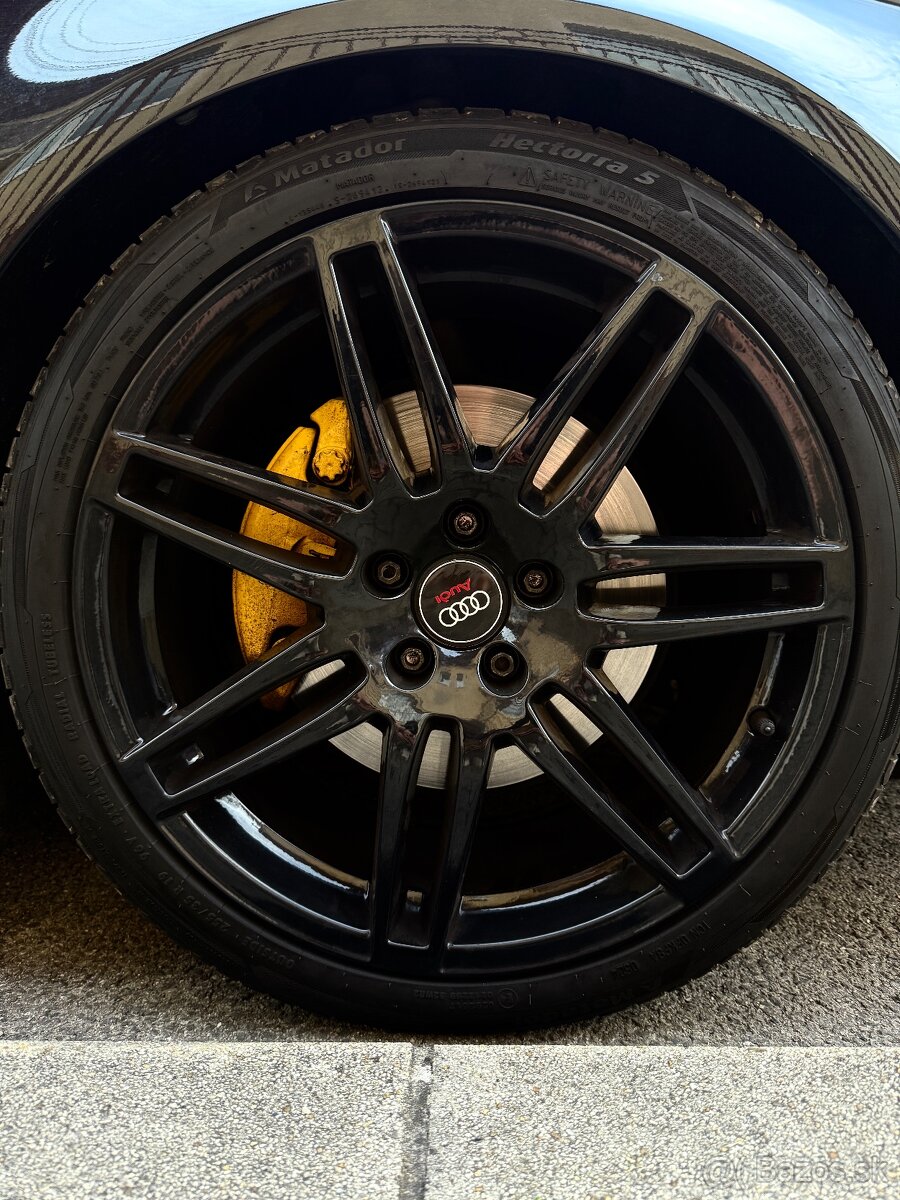 255/35 R19 Audi S4 A4 8K