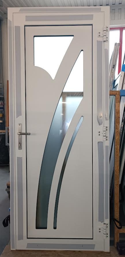 Hliníkové vchodové dvere