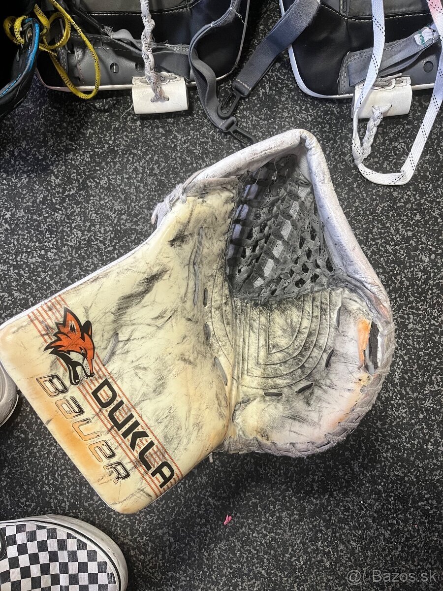 Lapačka a vyrazacka bauer hyperlite/ultrasonic