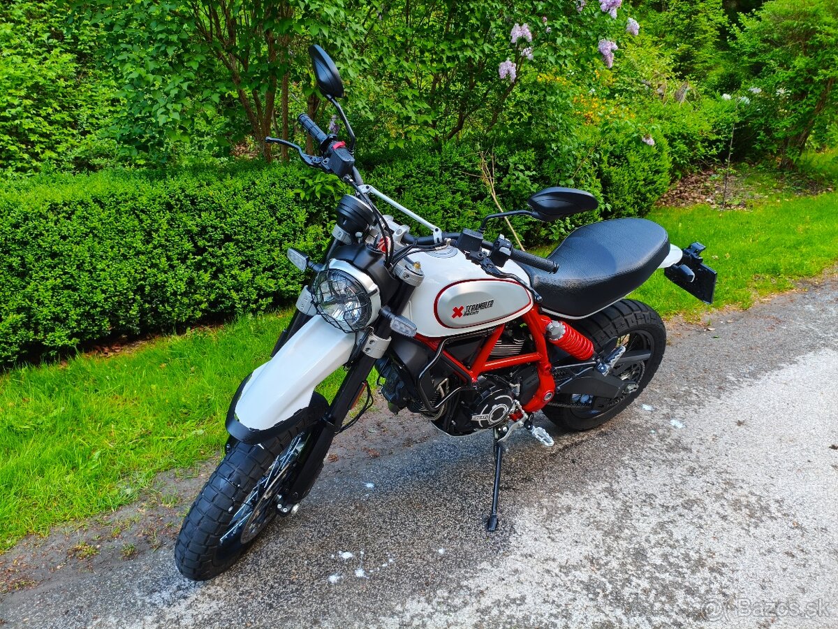 Ducati Scrambler Desert Sled