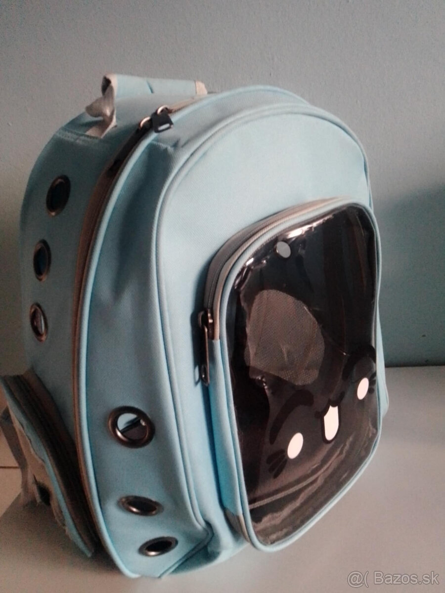 Cestovný ruksak pre mačku alebo menšieho psa