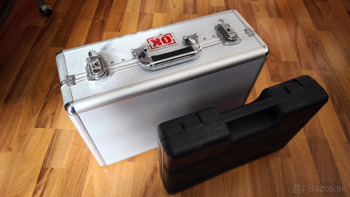 Hliníkový kufor a náradím