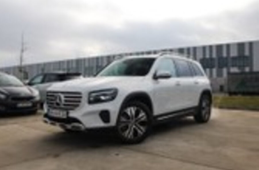 Mercedes-Benz GLB 200d A/T