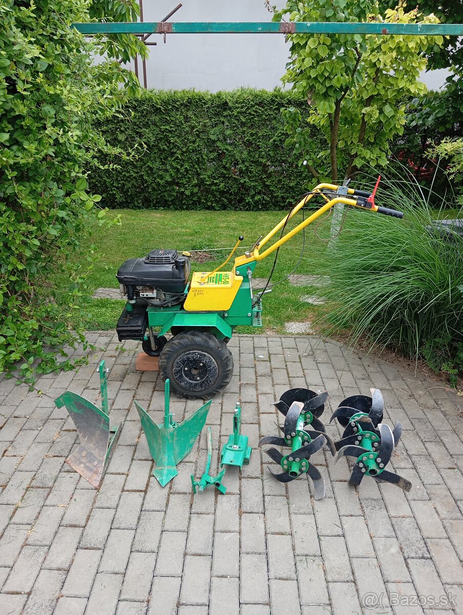 Malotraktor Mks60