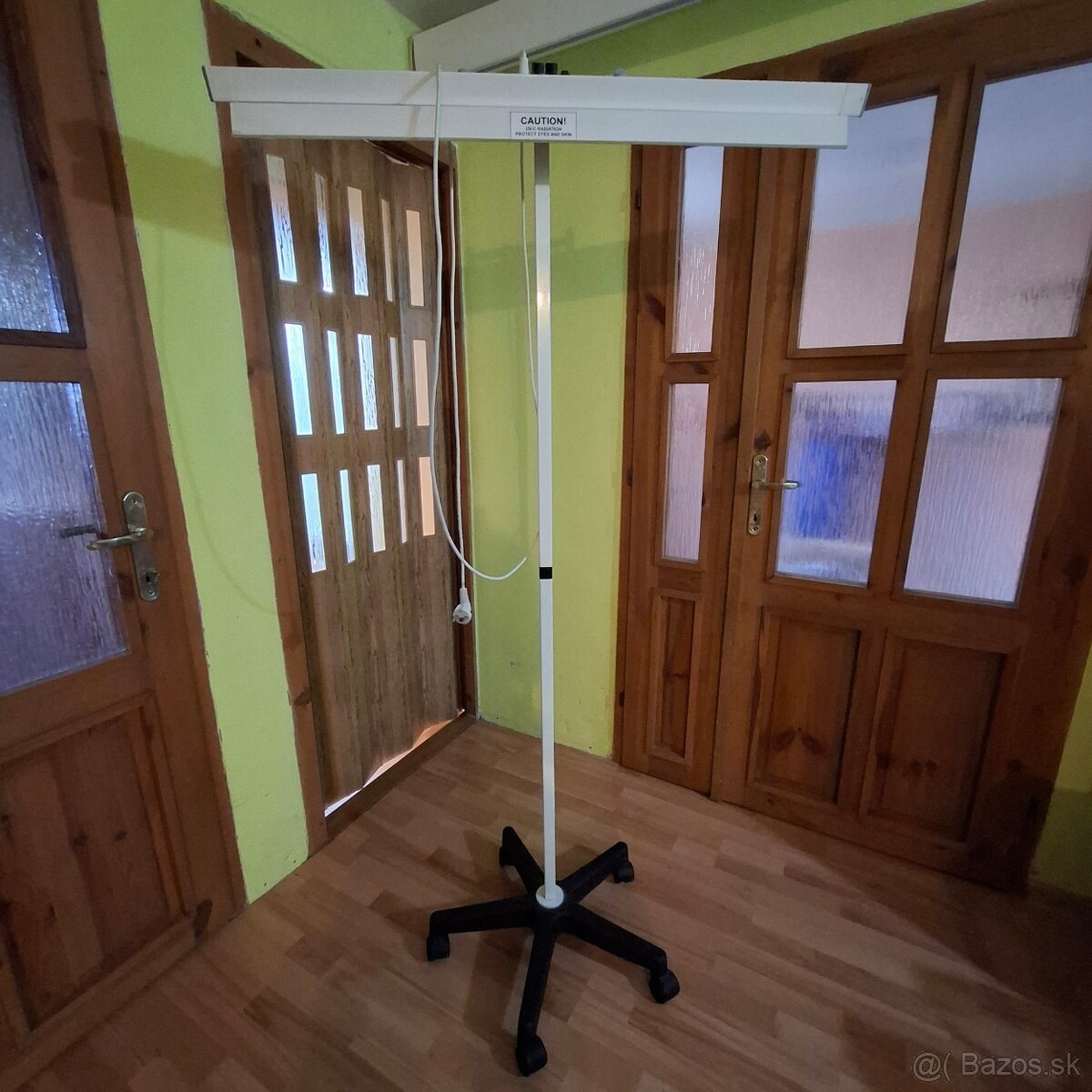 Germicídna lampa na stojane NBV 30P