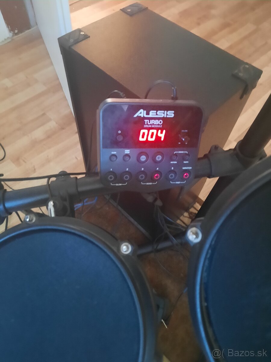 Elektrické bicie Alesis
