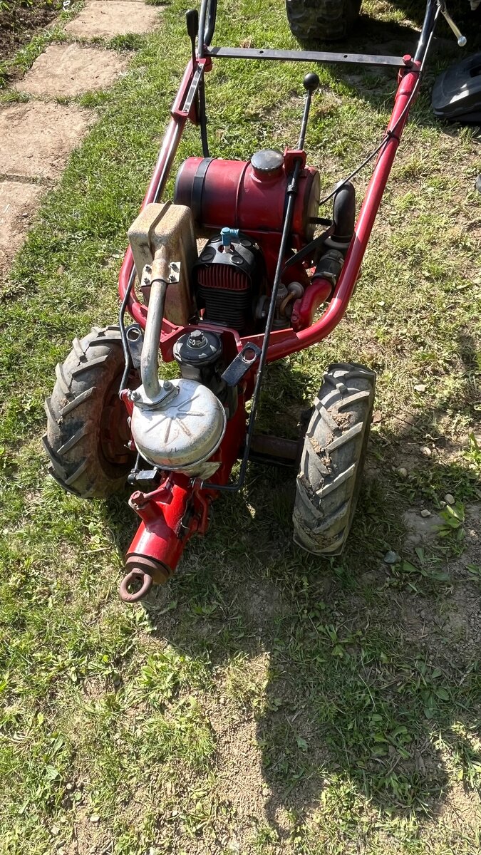 Predám Jičínku MF70 s príslušenstvom