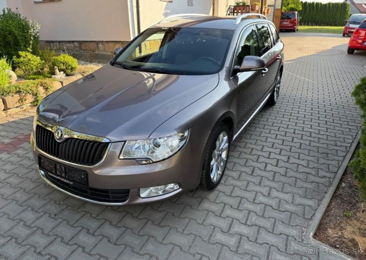 Škoda Superb 2,0TDi /103kw manuál serviska nafta manuál