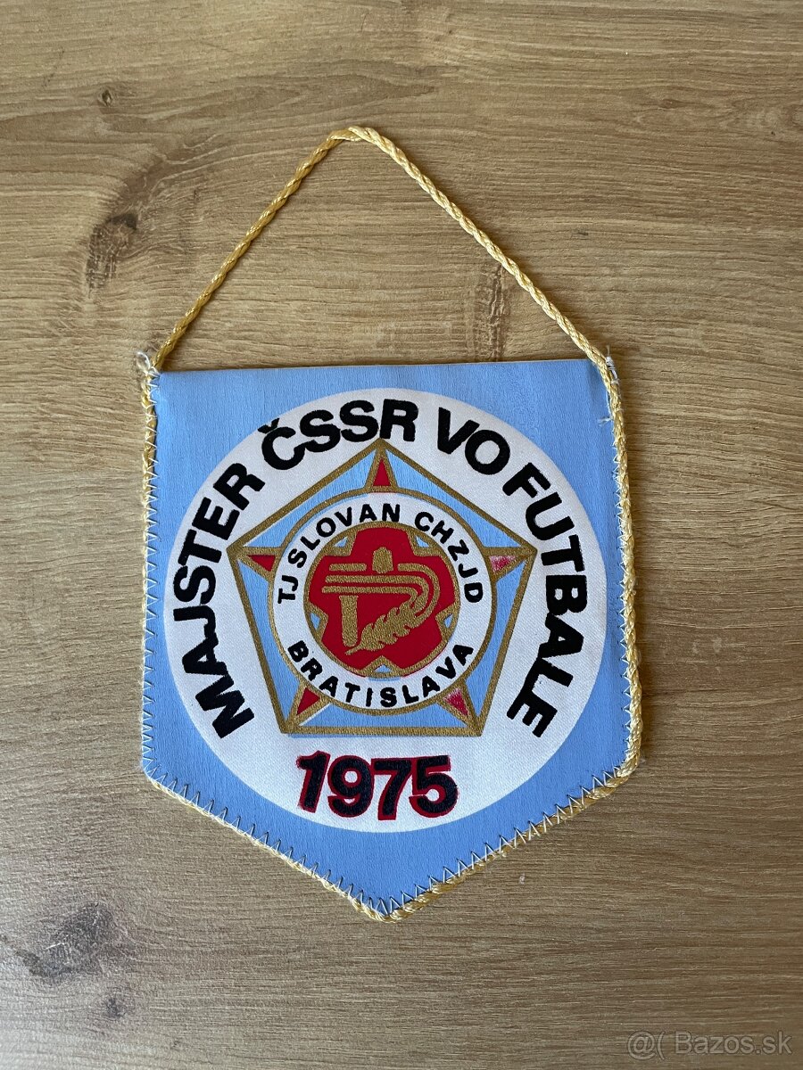 Vlajka Slovan 1975 "Majster ČSSR vo futbale"